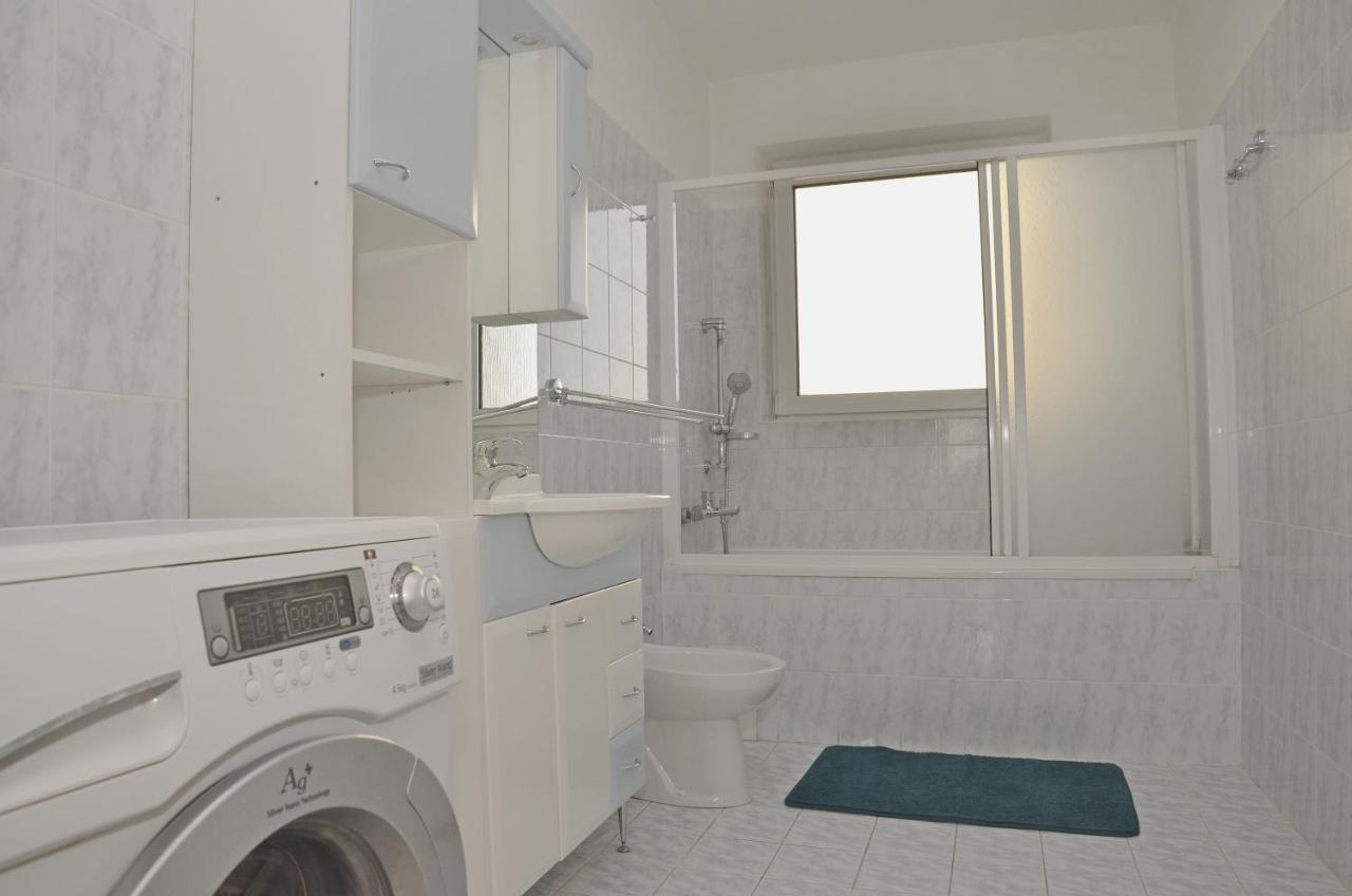 Apartmany Zlatovska Trenčín 外观 照片