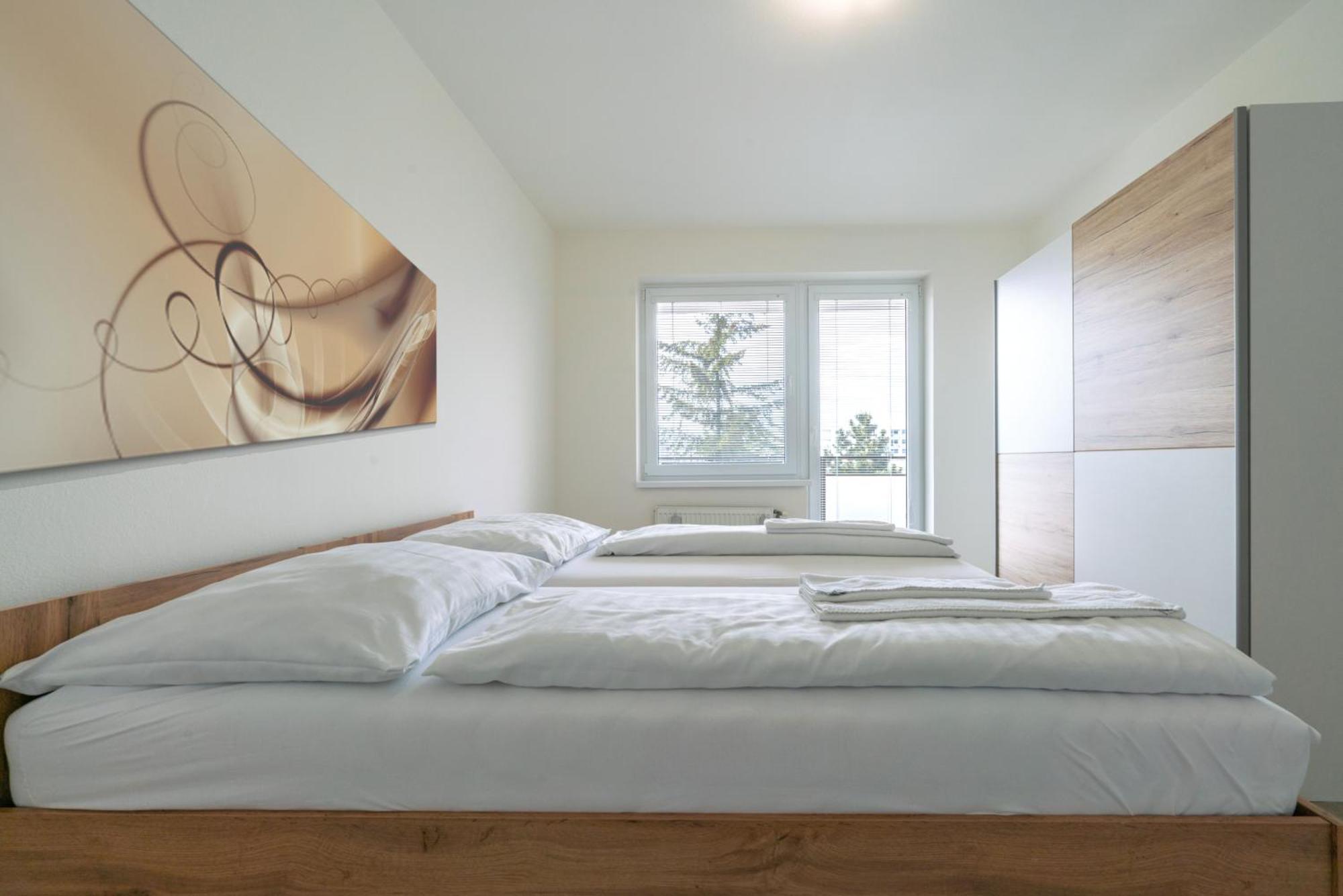 Apartmany Zlatovska Trenčín 外观 照片