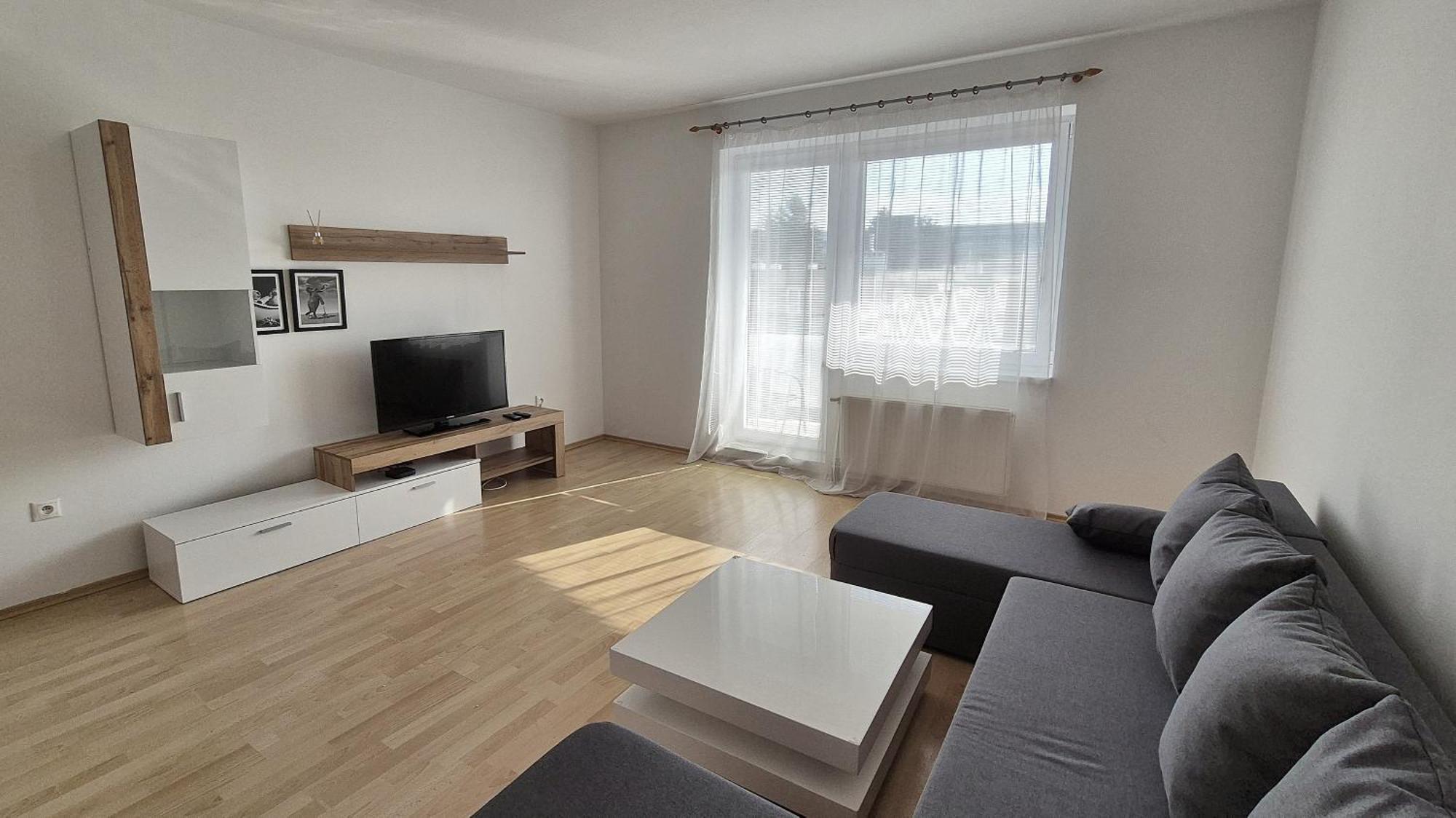 Apartmany Zlatovska Trenčín 外观 照片